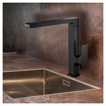 Misturador Monocomando de Mesa para Cozinha Loren Like Bica Móvel Black Lorenzetti