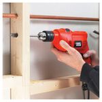 Furadeira Elétrica de Impacto TM500 de 560W 3/8" (10mm) Black+Decker