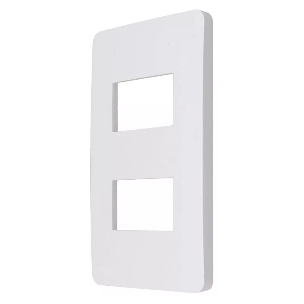 Placa com Suporte 2 Módulos Zeffia 4x2 Branca Legrand
