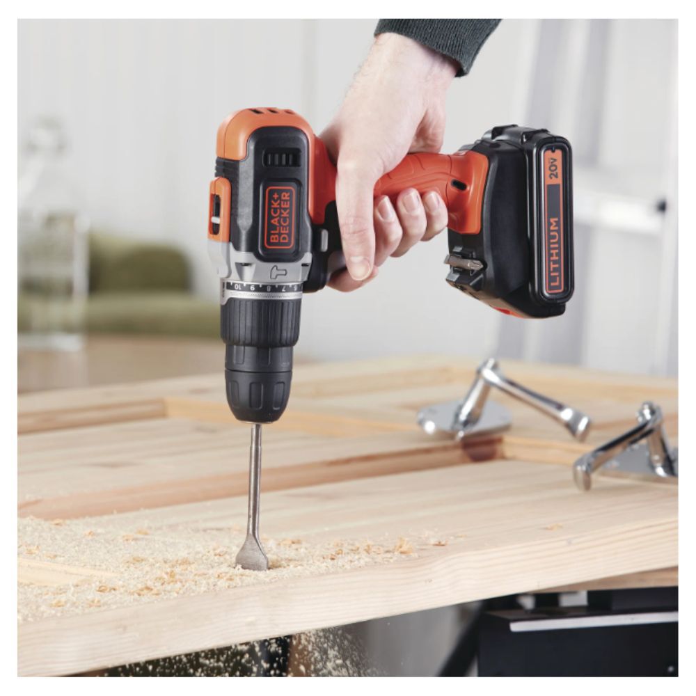 Furadeira Parafusadeira 10mm 20V VVR com 2 Velocidades Bivolt Black+Decker