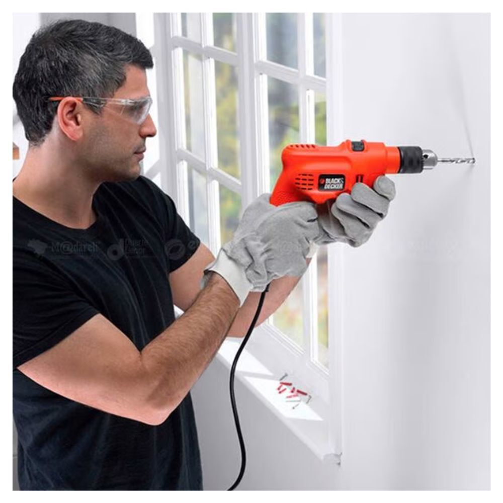 Furadeira Elétrica de Impacto TM500 de 560W 3/8" (10mm) Black+Decker