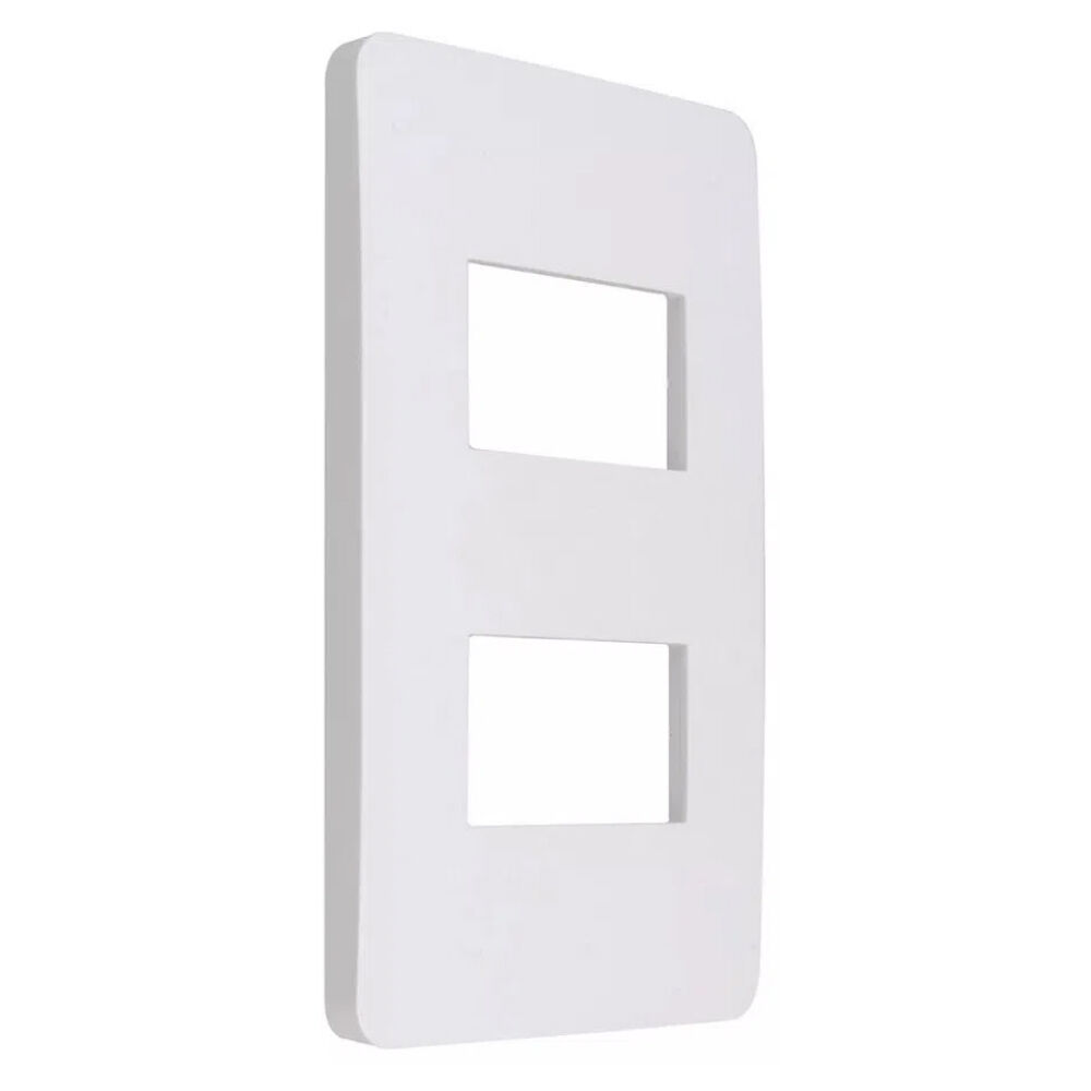 Placa com Suporte 2 Módulos Zeffia 4x2 Branca Legrand